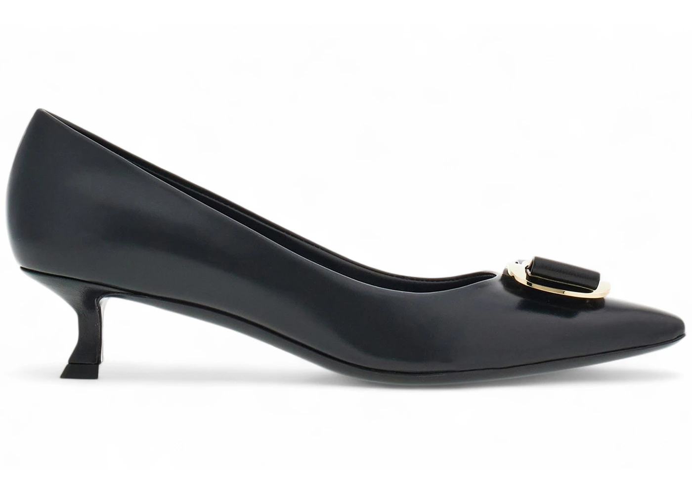 Ferragamo New Vara Plate Low Heel Pumps Black (Women's)