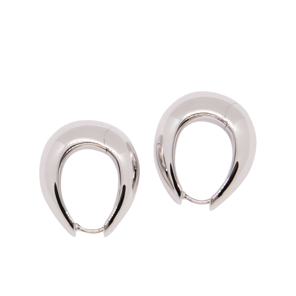 Tom Wood Hoop Earrings