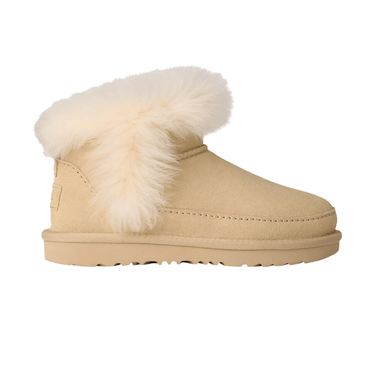 UGG Classic Ultra Mini Chalet Boot Kids 'Sandcastle'