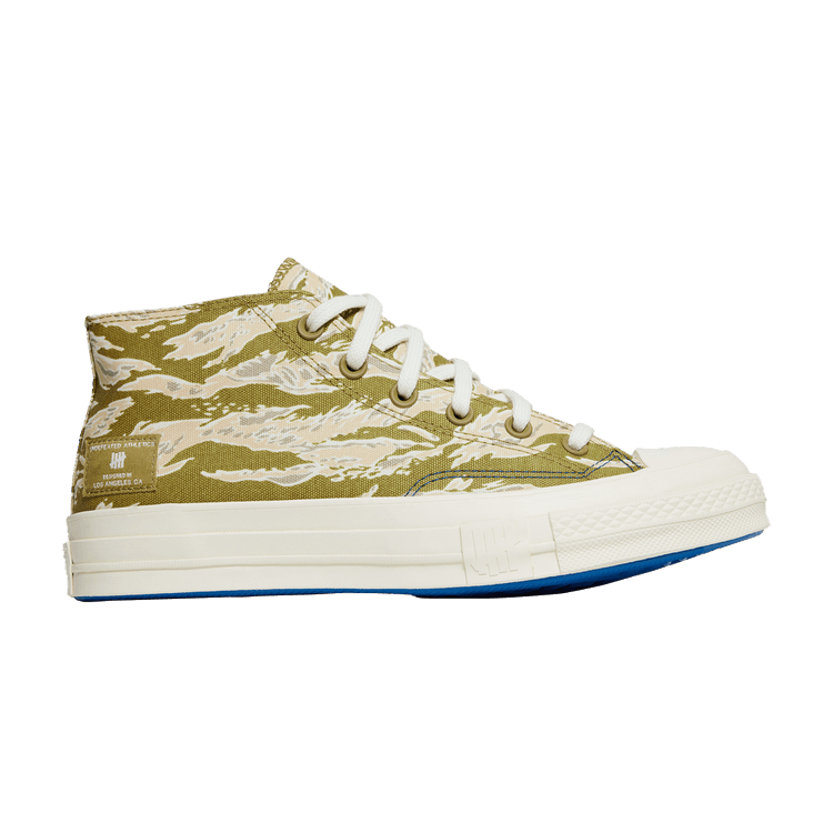 Undefeated x Converse Chuck 70 Mid 'Tiger Camo - Desert'