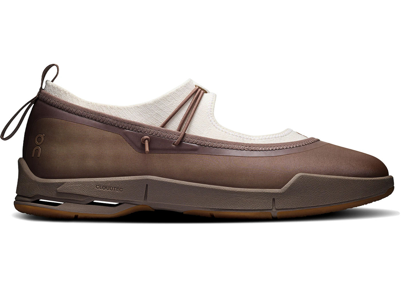 On Running Cloudnova Moon Mary Jane Zendaya Clove Ivory (Women's)