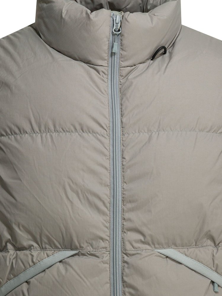 DAIWA PIER39 Quilted Stand-Collar Down Jacket
