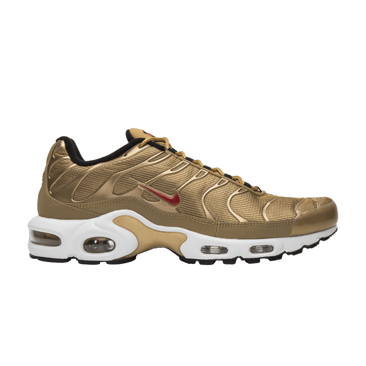 Nike Air Max Plus QS 'Metallic Gold'