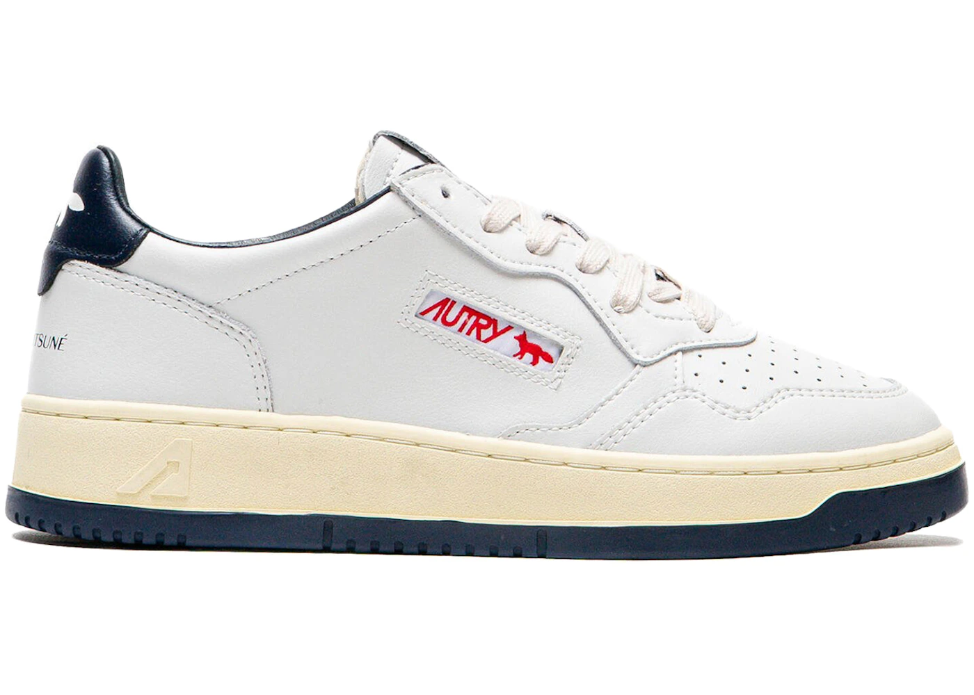 Autry Medalist Leather Low Maison Kitsuné White Navy
