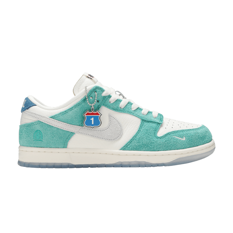 Nike Kasina x Dunk Low 'Road Sign'
