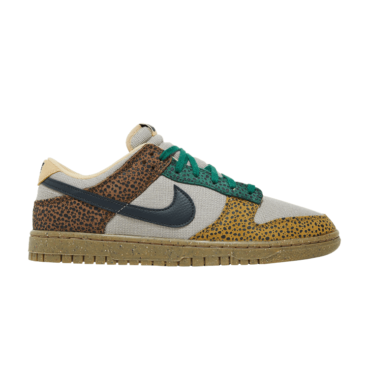 Nike Dunk Low 'Golden Moss'