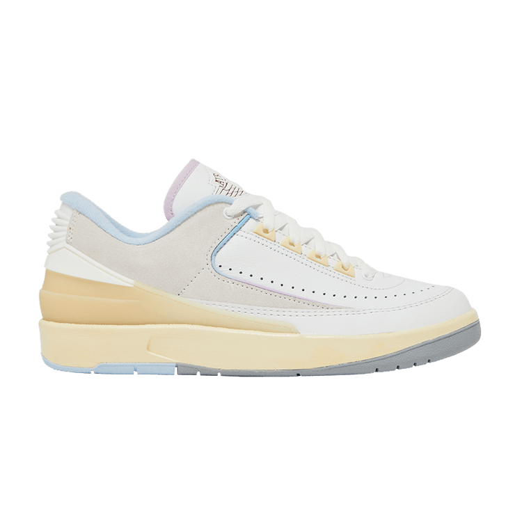 Wmns Air Jordan 2 Low 'Look, Up in the Air'