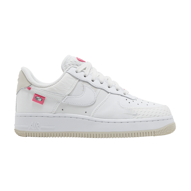 Nike Wmns Air Force 1 '07 LX 'Pink Bling'