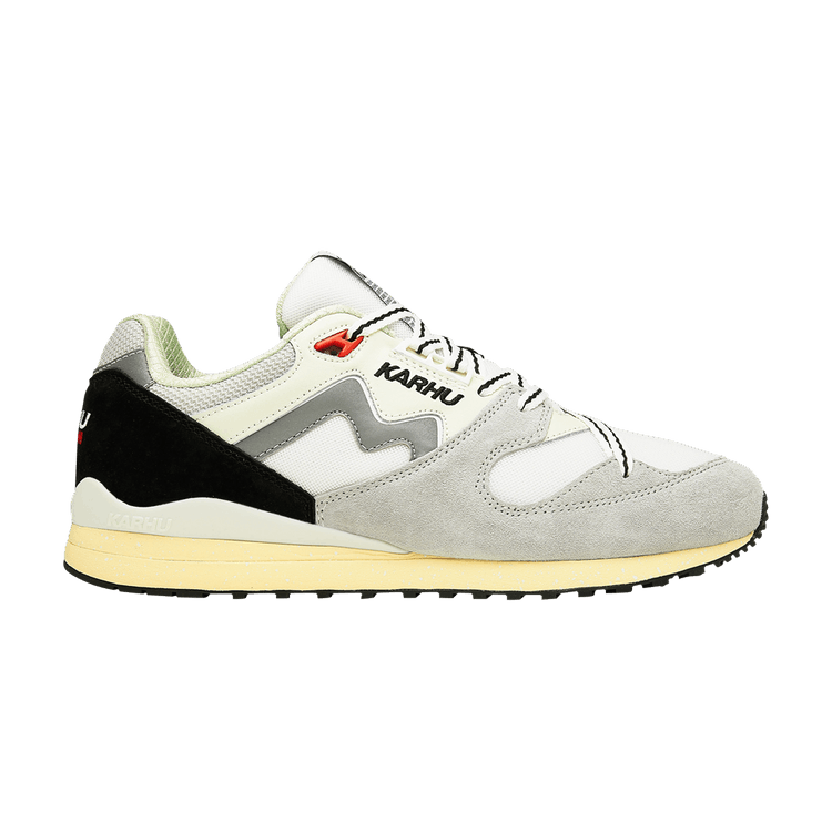 Karhu Synchron Classic 'Dawn Blue Lily White'