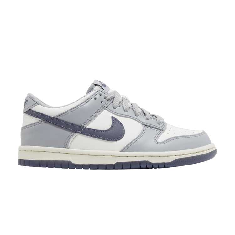Nike Dunk Low GS 'Platinum Tint Light Carbon'