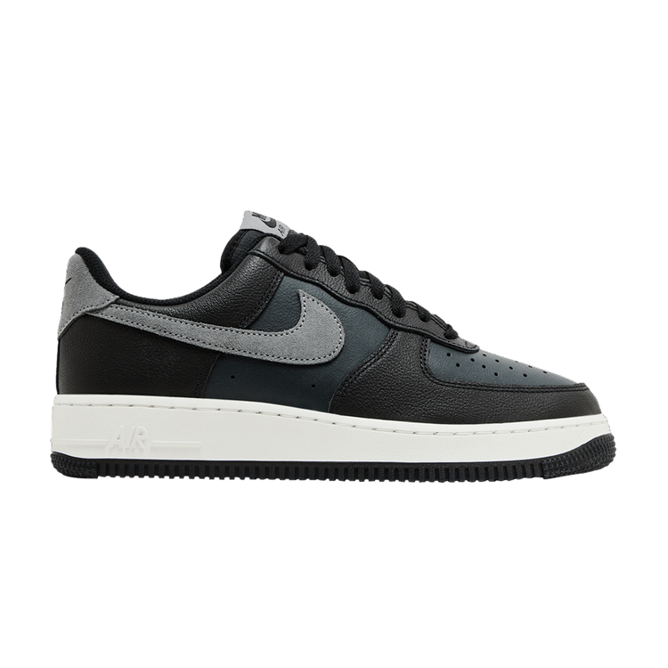Nike Air Force 1 '07 LV8 'Smoke Grey'