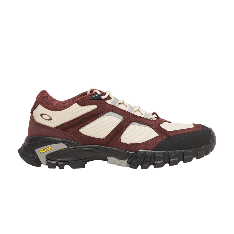 Oakley Sierra Terrain 'Grenache'