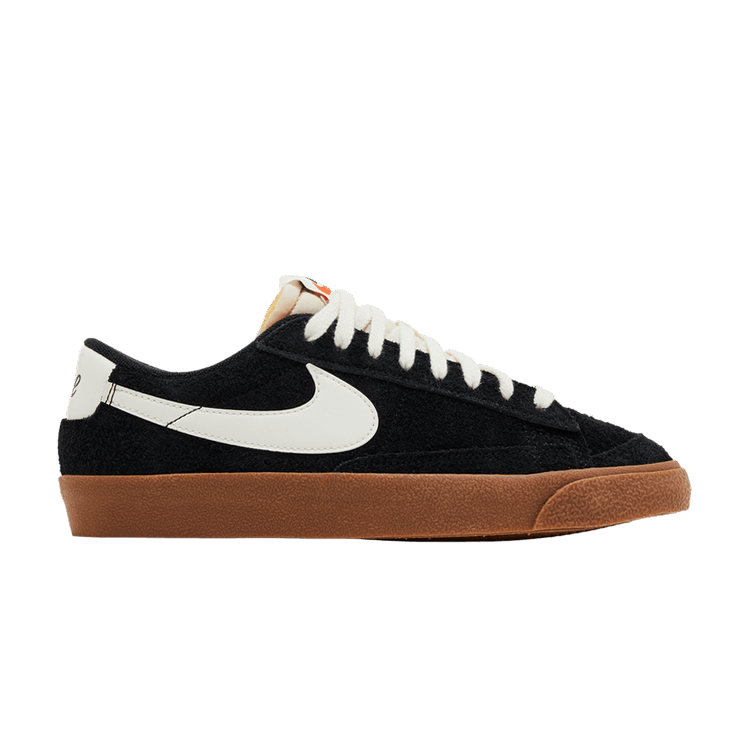 Nike Wmns Blazer Low '77 Vintage 'Black Gum'