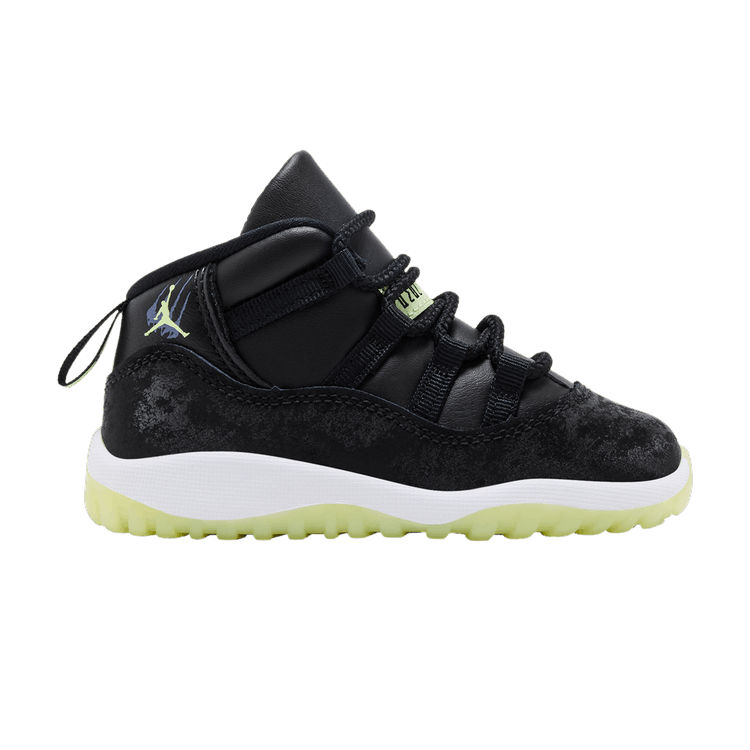 Air Jordan 11 Retro TD 'Black Dark Raisin'