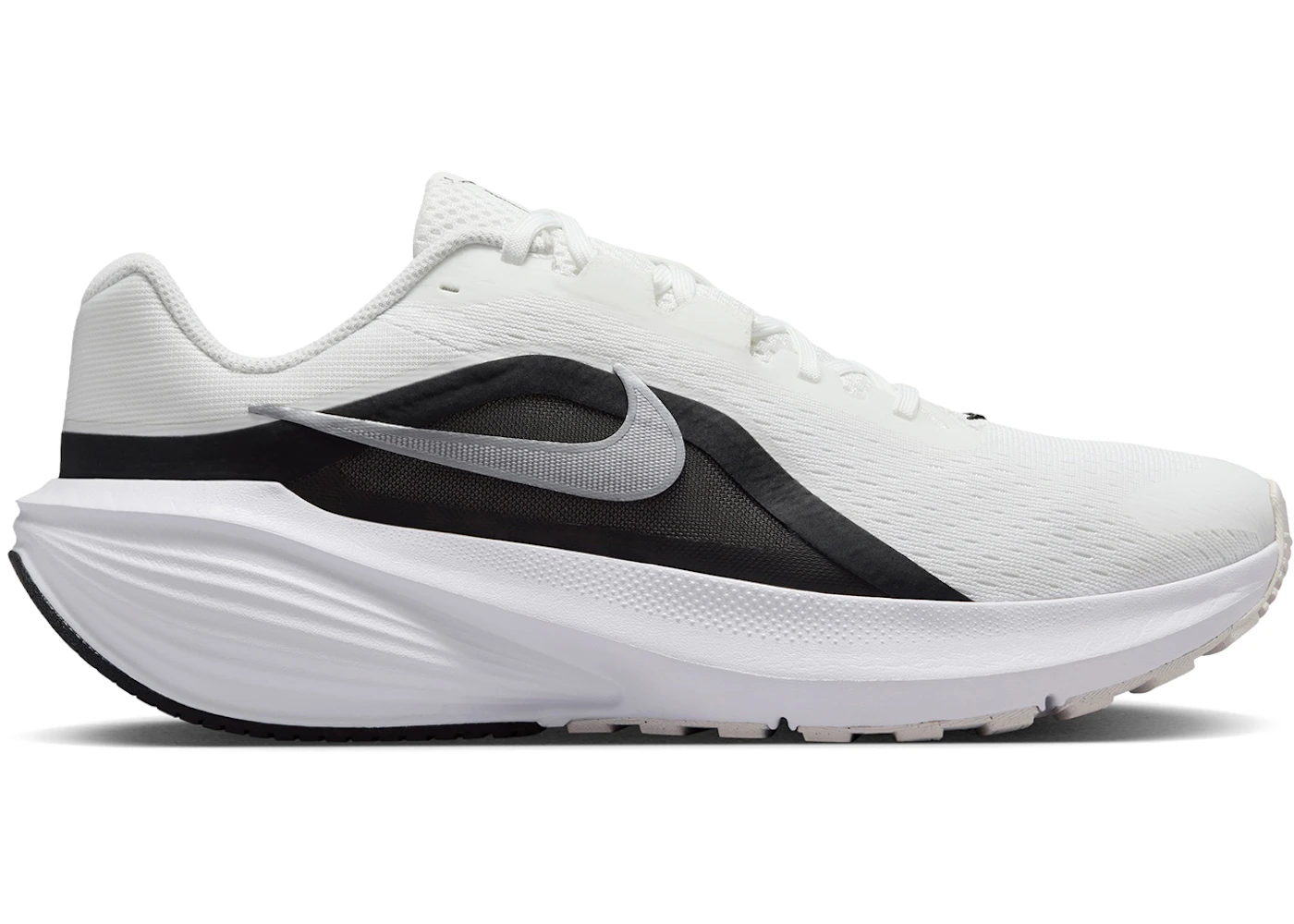 Nike Downshifter 14 Summit White Black Metallic Silver