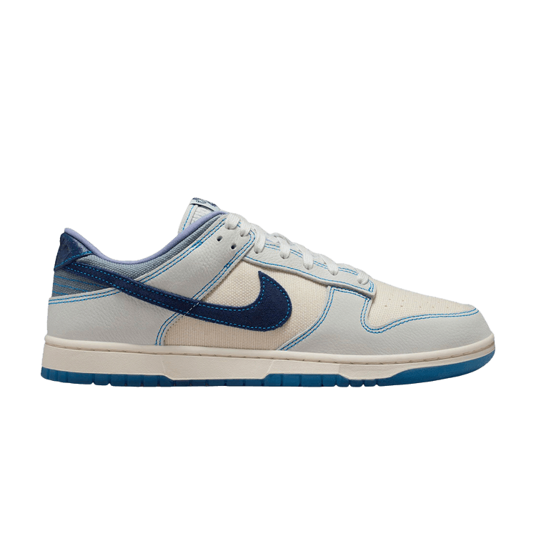 Nike Dunk Low Retro SE 'Blue Void'