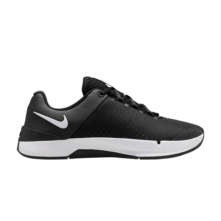 Nike Wmns Mc 4 'Black White'