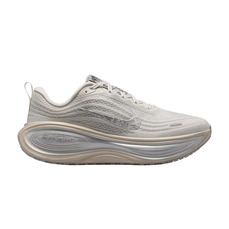 Nike Wmns Vomero Plus SE 'Phantom Grey Fog'