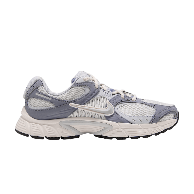 Nike Wmns V5 Rnr 'Off White Stealth'