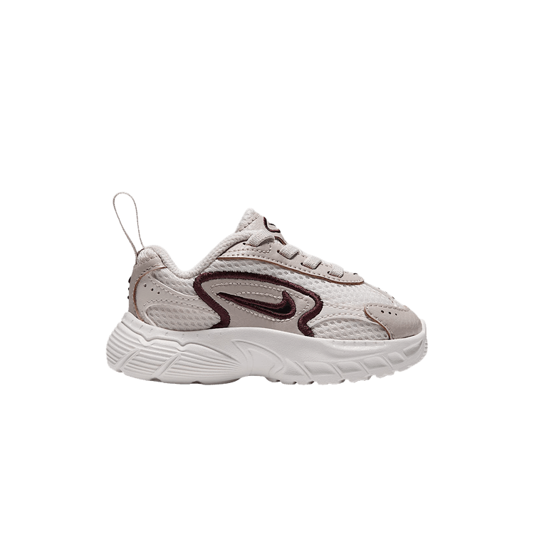 Nike Stratos Shift 2000 TD 'Phantom Cream Ii Mystic Dates Black'