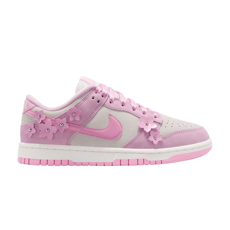 Nike Wmns Dunk Low 'Femme Pink Flower'