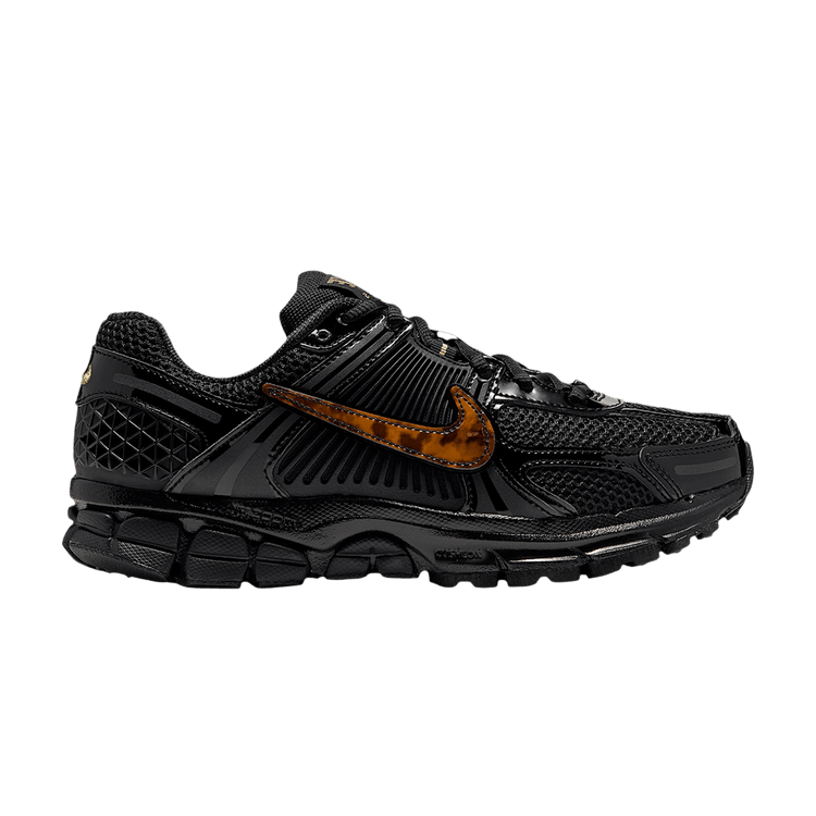 Nike Wmns Zoom Vomero 5 'Black Metallic Gold'