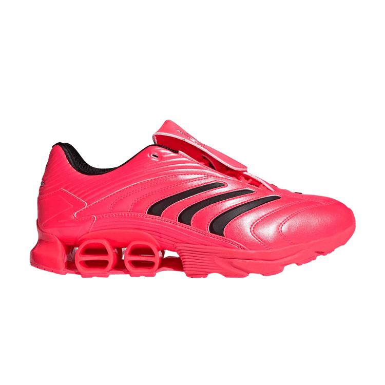 Mercedes-AMG Petronas Formula One Team x adidas Predator Megaride 'Turbo'