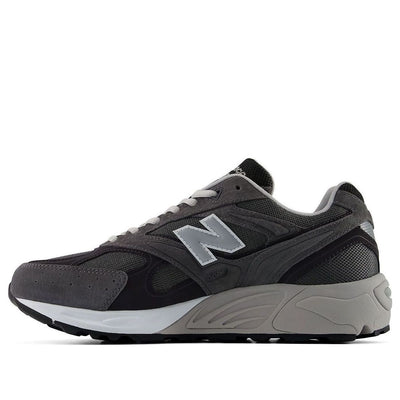 New Balance 880R 'Castlerock Black Cement'