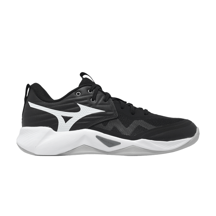 Mizuno Wave Momentum Pro 'Black White'