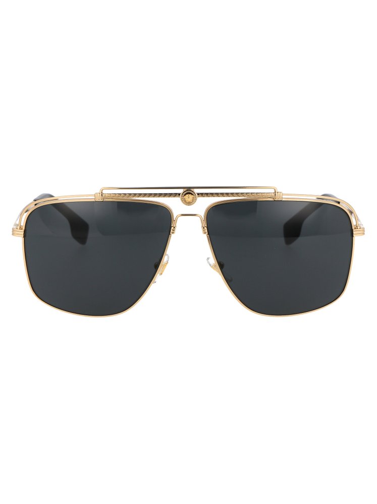 Versace Eyewear Medusa Focus Oversized Frame Sunglasses
