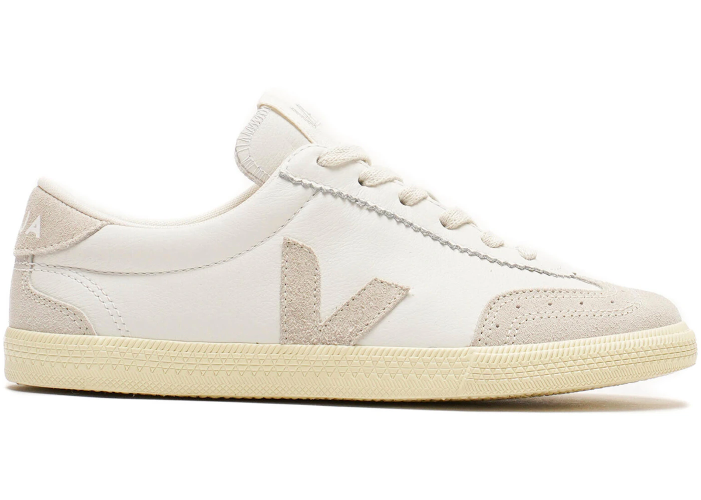 Veja Volley White Natural (Women's)