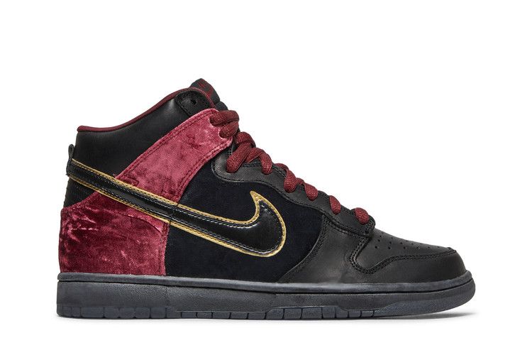 Nike Dunk High Premium SB 'Bloody Sunday'