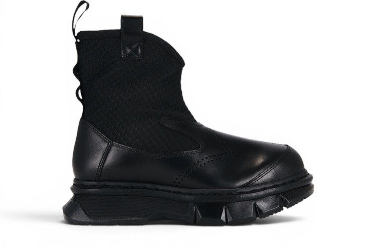 Airwair x Dr. Martens Qubist Rigger Boot 'Black'