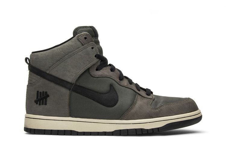 Undefeated x Nike Dunk High Premium SP 'Ballistic'