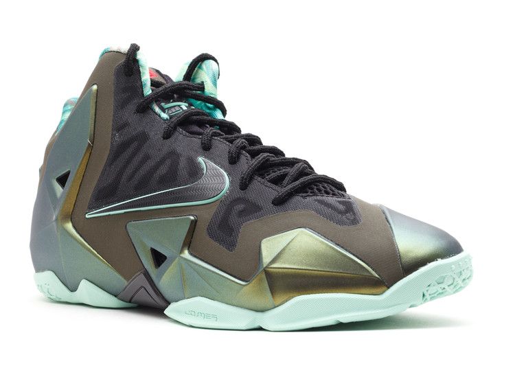 Nike LeBron 11 GS 'King's Pride'