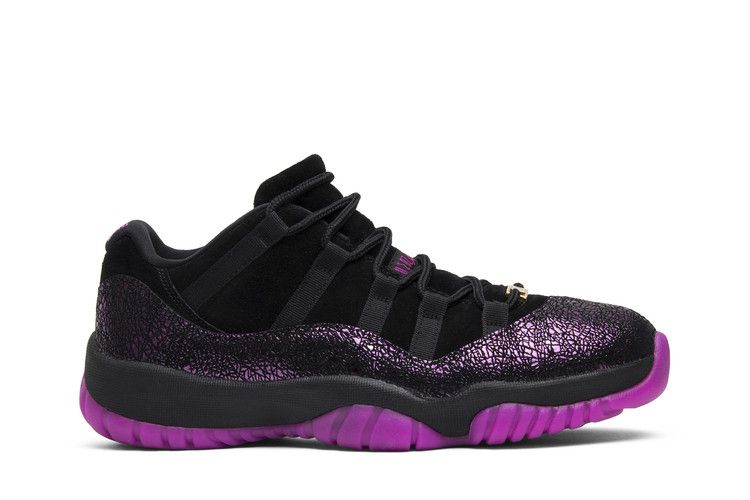 Wmns Air Jordan 11 Low 'Rook to Queen'