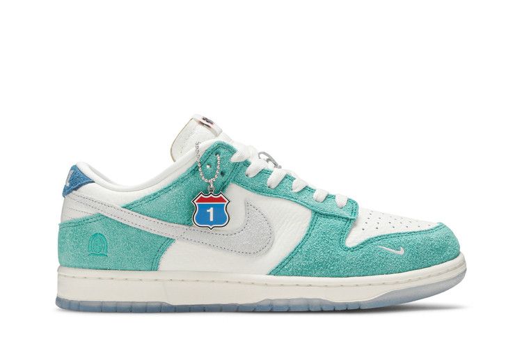 Nike Kasina x Dunk Low 'Road Sign'