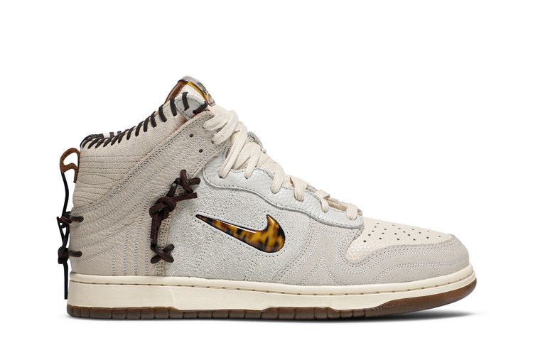 Bodega x Nike Dunk High 'Friends & Family'