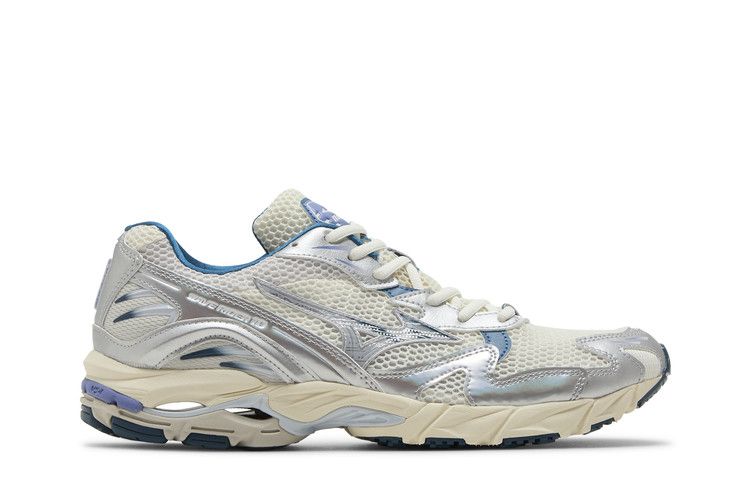 Mizuno Wave Rider 10 'Arctic Ice Snow White'