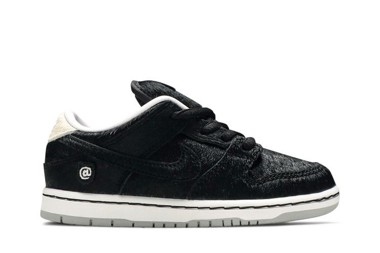Medicom Toy x Nike Dunk Low SB TD 'BE@RBRICK'