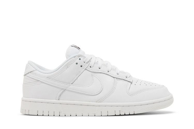 Nike Wmns Dunk Low 'Triple White'