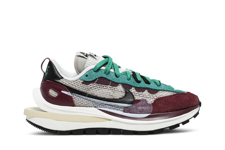 sacai x Nike VaporWaffle SP 'Villain Red'
