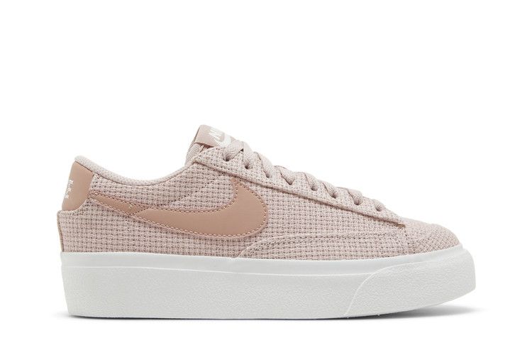 Nike Wmns Blazer Low Platform Essential 'Pink Oxford Woven'