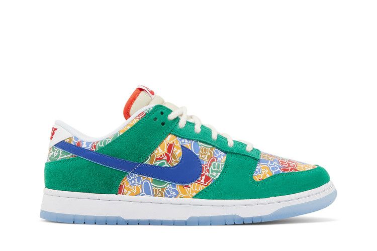 Nike Dunk Low 'Foam Finger'
