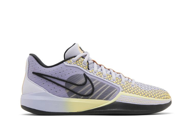 Nike Wmns Sabrina 1 'Spark'