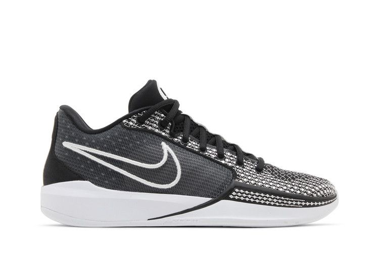 Nike Wmns Sabrina 1 TB 'Black'