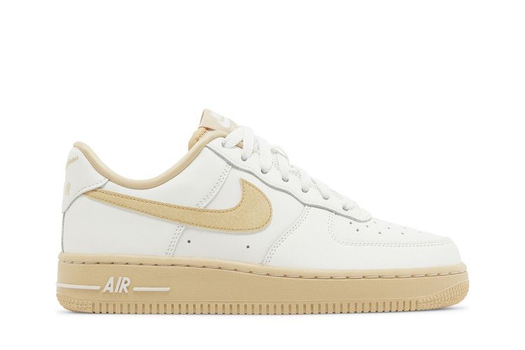 Nike Wmns Air Force 1 '07 'Sail Sesame'