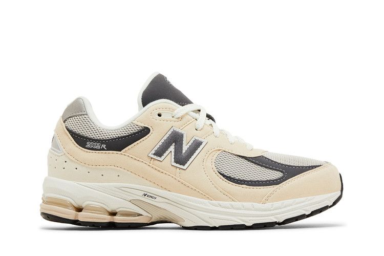 New Balance 2002R Big Kid 'Sandstone Magnet'