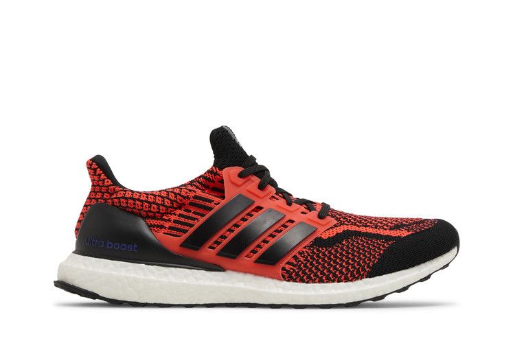 adidas UltraBoost 5.0 DNA 'Solar Red Black'