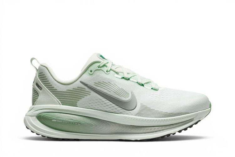 Nike Wmns Vomero 18 'Barely Green Steam'